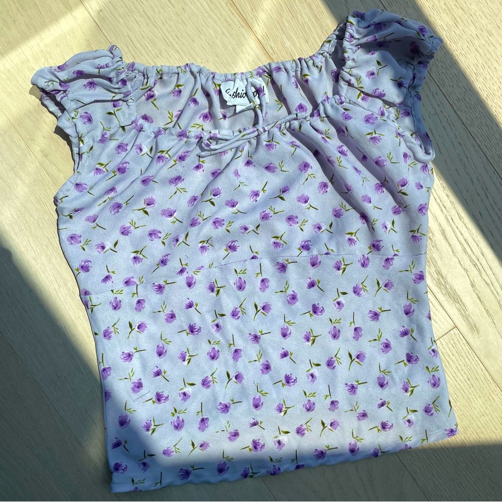 Vintage Fashion Spy! | Floral Top
